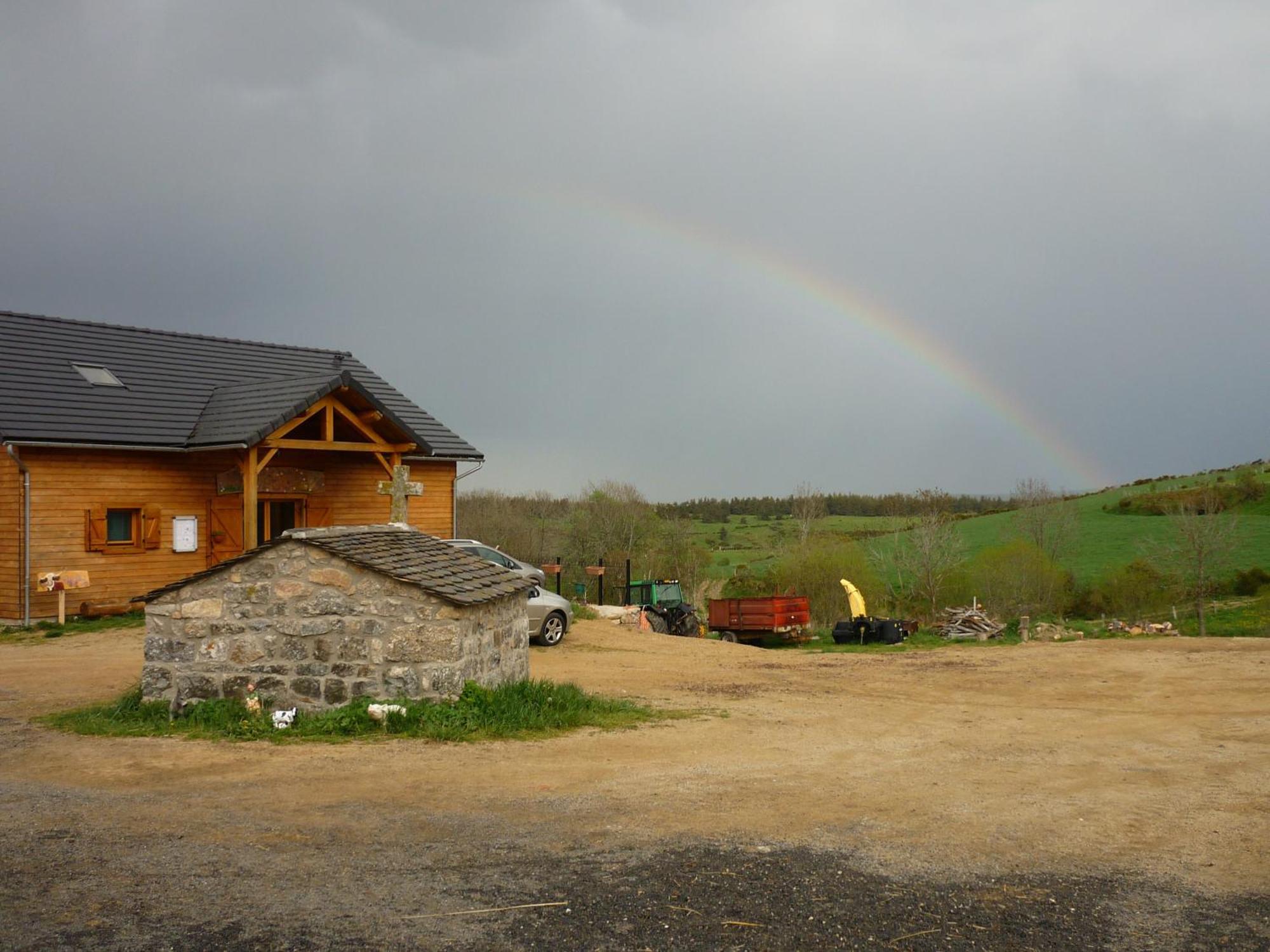 Le Chalet Du Roc La Panouse  Exterior photo